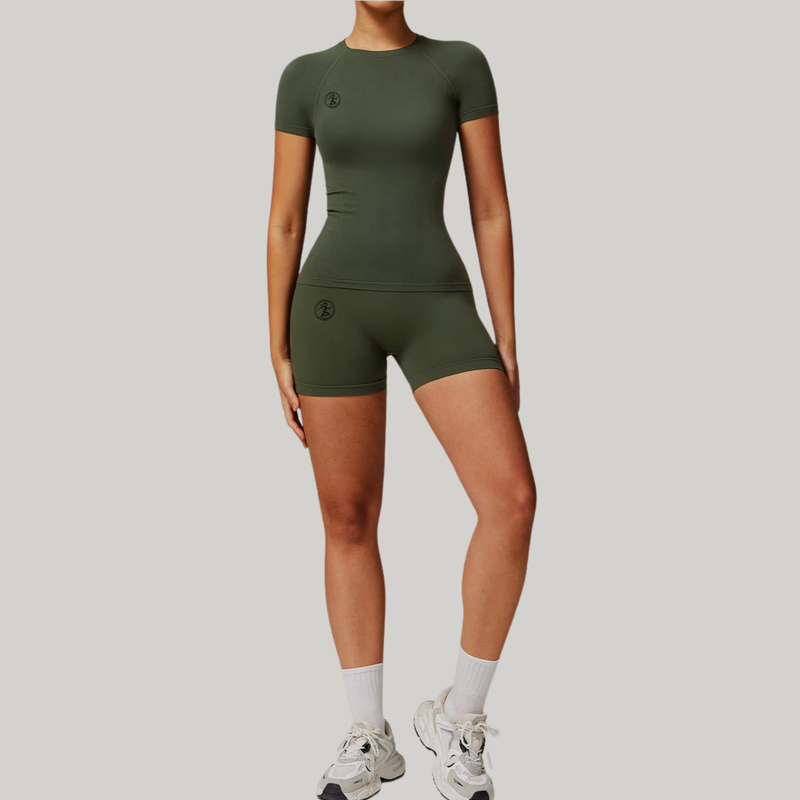 Evergreen Scrunch Seamless Shorts - second image